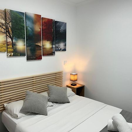Apartament A Unos Pasos A Paseo Del Prado Madryt Zewnętrze zdjęcie