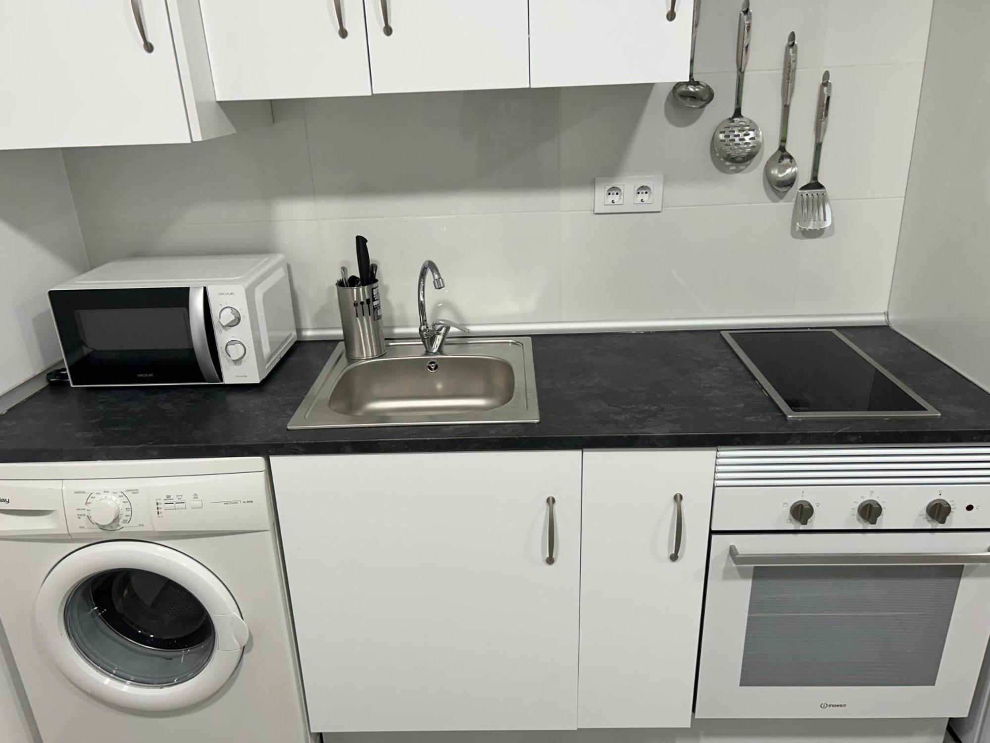Apartament A Unos Pasos A Paseo Del Prado Madryt Zewnętrze zdjęcie