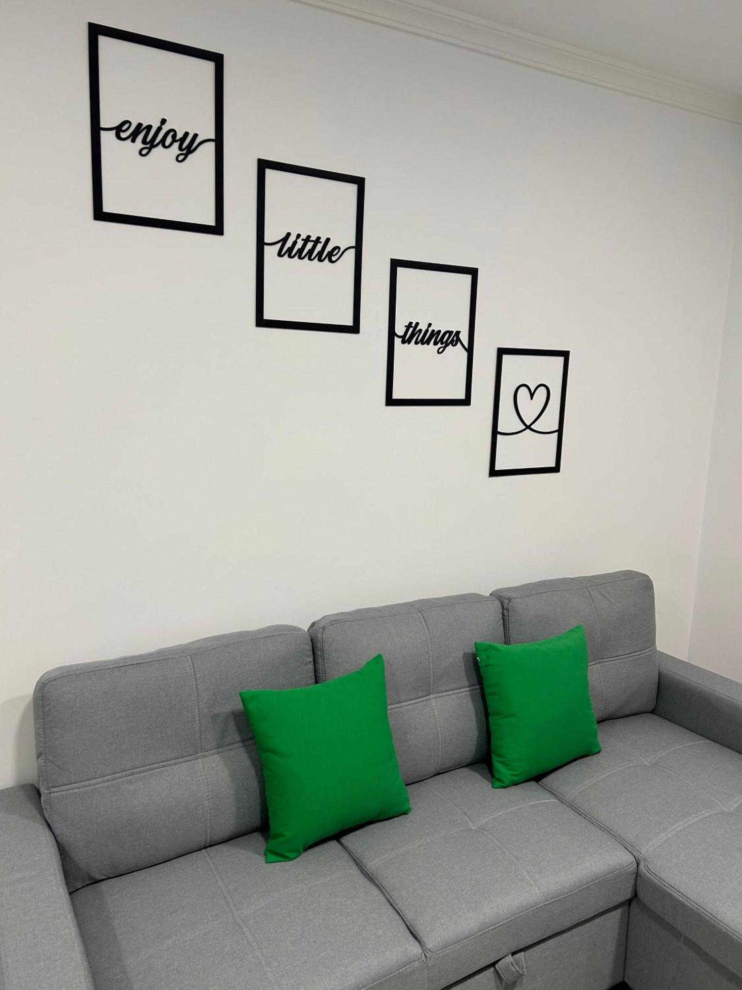 Apartament A Unos Pasos A Paseo Del Prado Madryt Zewnętrze zdjęcie