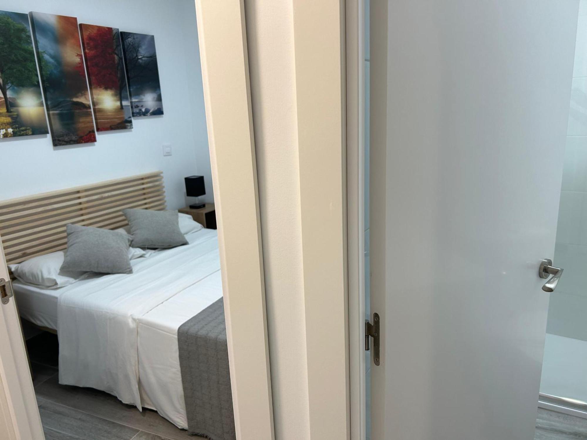 Apartament A Unos Pasos A Paseo Del Prado Madryt Zewnętrze zdjęcie